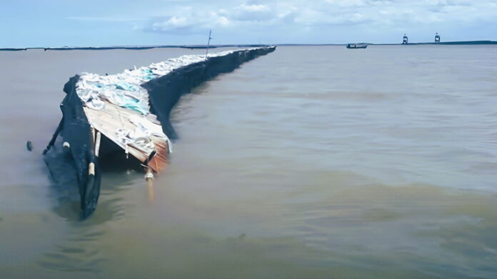 Pagar Laut Misterius di Tangerang