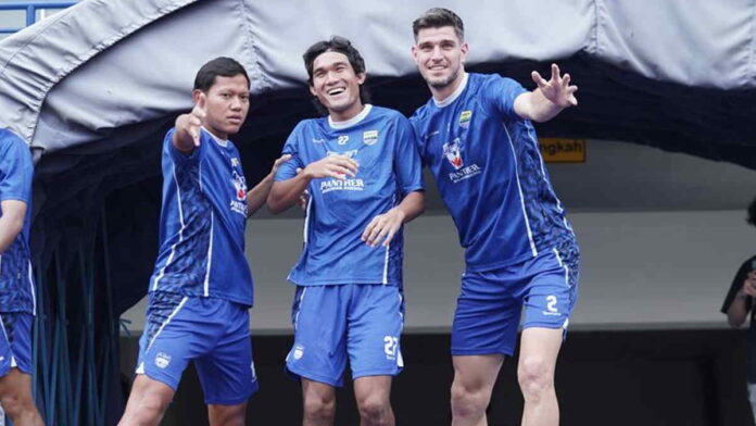Pemain Persib Bandung Sudah Mulai Latihan