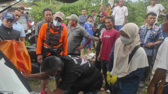Penemuan mayat perempuan di pinggir sungai Tasikmalaya