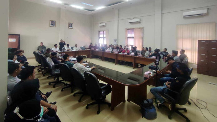 Puluhan Pegawai RSUD Kota Tasikmalaya Kena PHK Mengadu ke DPRD