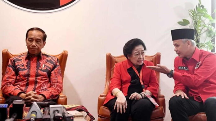 Resmi Dipecat PDIP, Jokowi Beri Pernyataan Menohok