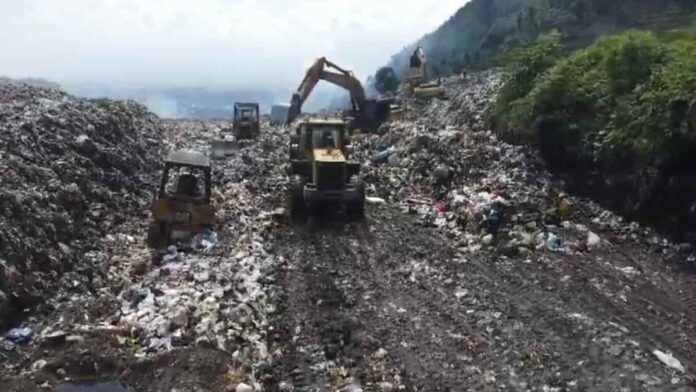 Garut mau tampung ratusan ton sampah dari Bandung