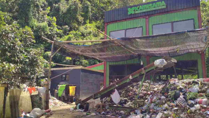 penumpukan sampah
