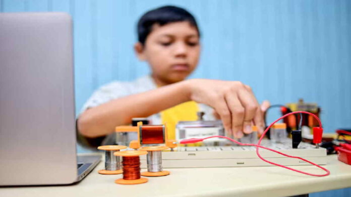 Memahami Konsep Pelepasan dan Penerimaan Elektron