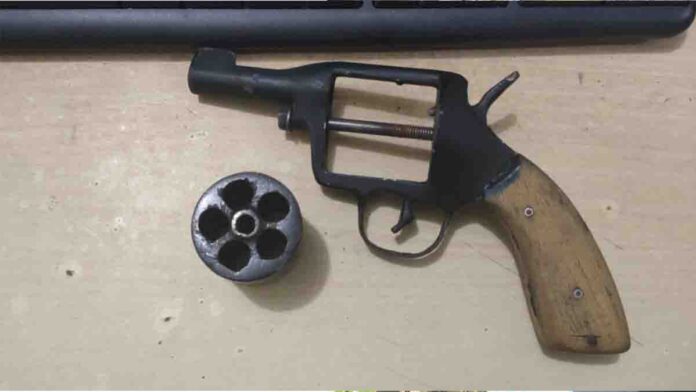 Pistol Rakitan