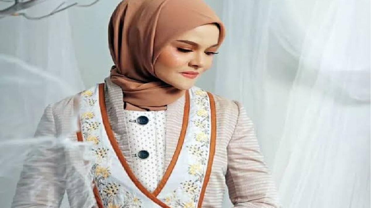 Profil Terry Shahab, Penyanyi yang Rilis Single dari Surat Yasin