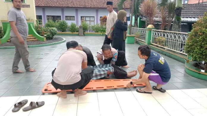 Warga Ciamis meninggal dunia di Masjid