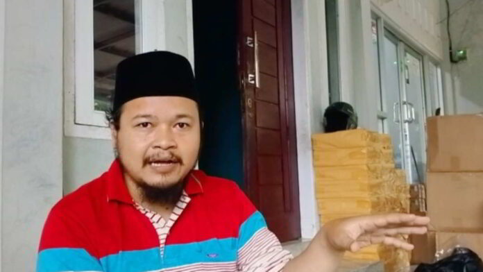 Bau Sampah di TPS Kamisama