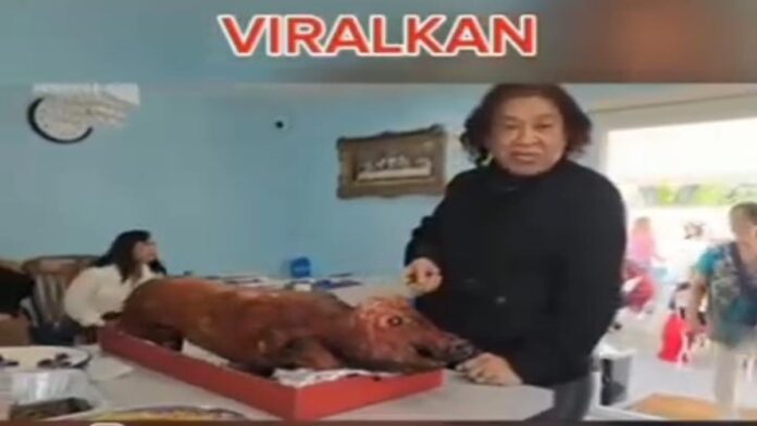 Pria Baca Takbir saat Potong Daging Babi