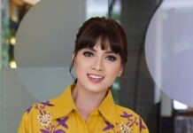 Profil Chika Jessica yang Rela Kurangi Kerjaan demi Merawat Ibu