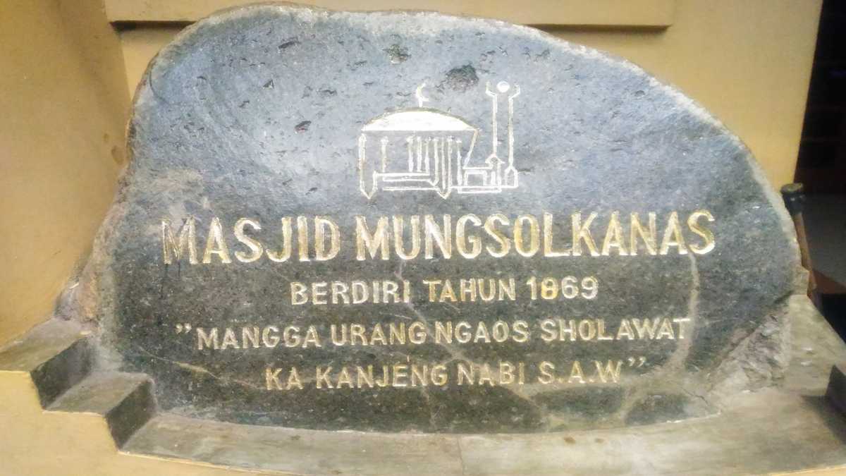Sejarah Masjid Mungsolkanas, Tertua Sekaligus Saksi Bisu Penyebaran Islam di Bandung