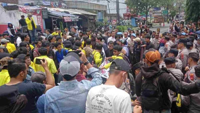 Unjuk rasa UU TNI