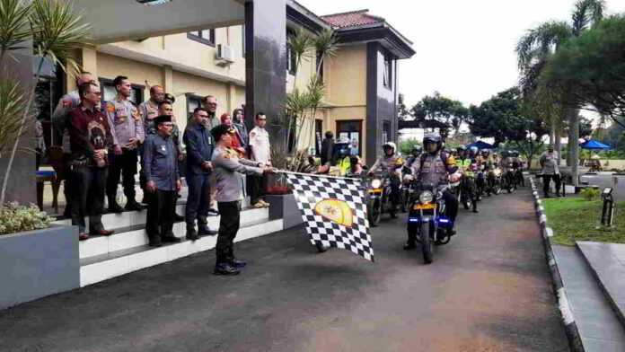 Paket Sembako dan Takjil