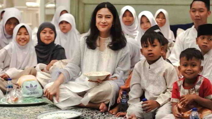 Ulang Tahun Dian Sastro