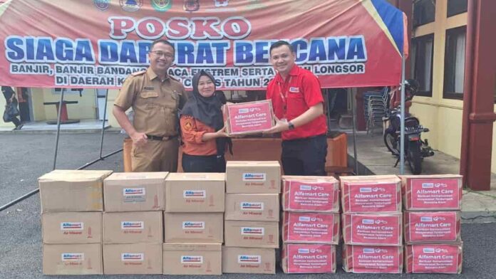 Bantuan untuk korban longsor Panawangan