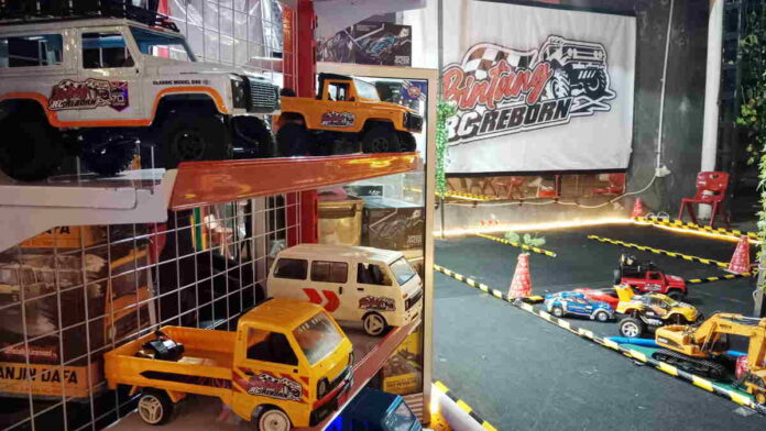 Bermain Mobil Remote Control di Sumedang