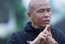 Dirumorkan Jadi Calon Pelatih di SEA Games 2025, Nova Arianto Pilih Fokus ke Timnas Indonesia untuk Piala Dunia U-17