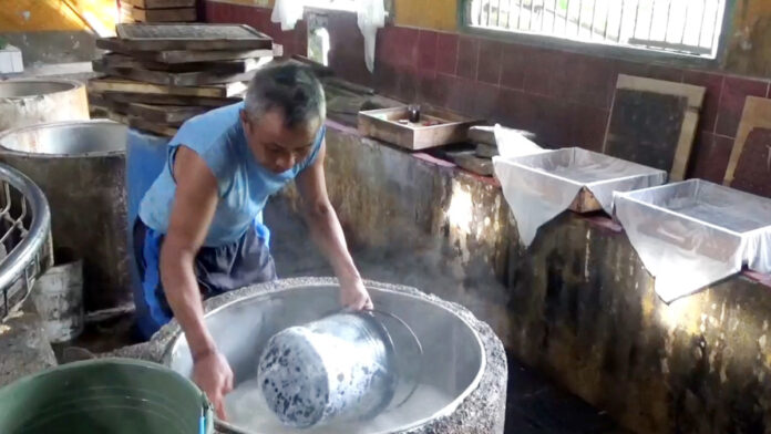 Harga Kedelai Stabil, Pengusaha Tahu Sumedang Justru Keluhkan Naiknya Minyak Goreng