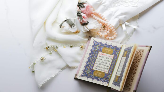 Kandungan Surat Ar Rahman Ayat 55 tentang Nikmat Allah