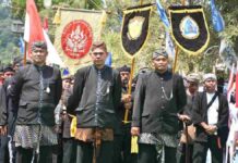 Kirab Panji Mahkota Kemaharajaan Sunda 2025, Menghidupkan Sejarah dan Memperkokoh Identitas Sumedang