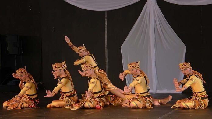 Mengulas Sejarah Tari Wangsa Suta, Kesenian Tradisional Sukabumi di Jawa Barat