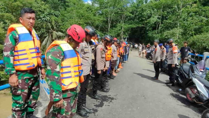 Pemancing Hanyut Terbawa Arus di Sungai Cipalu Tasikmalaya