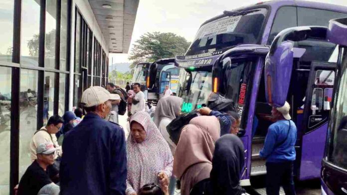 Pemudik arus balik