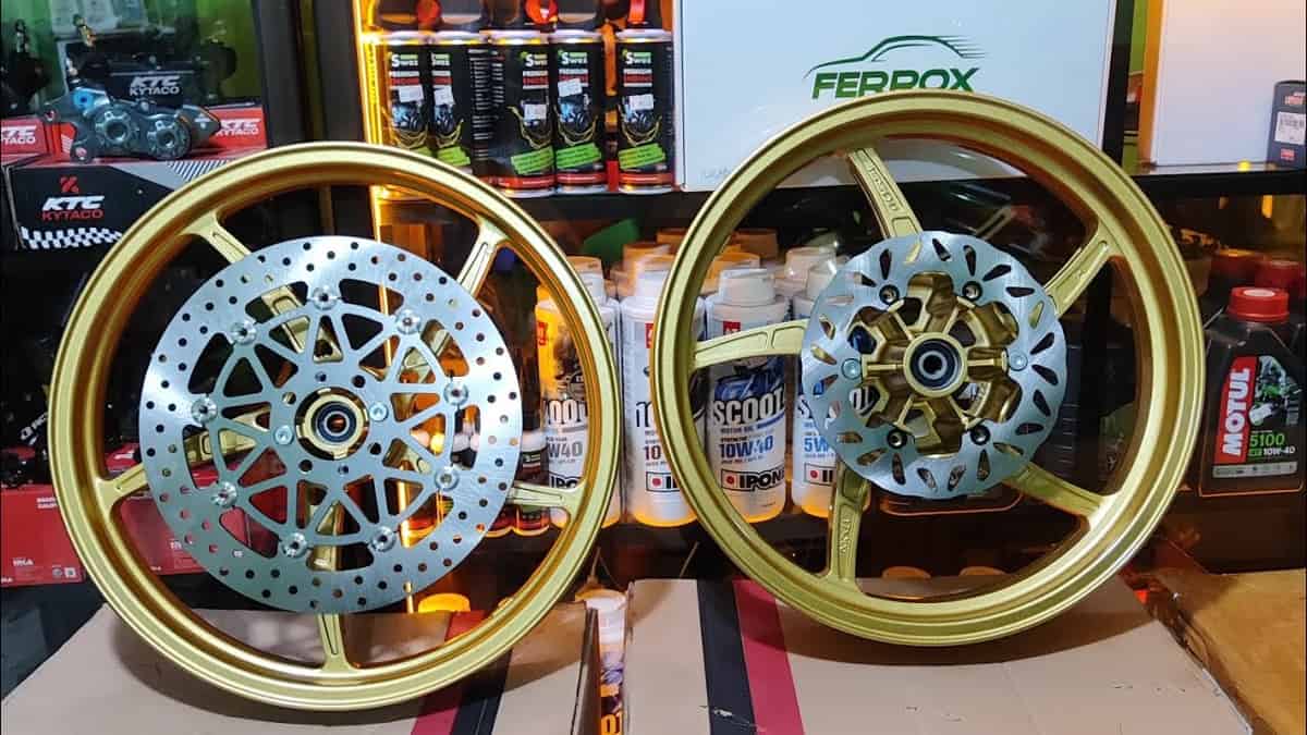 Perbedaan Velg Ninja R dan RR, Panduan Lengkap untuk Penggemar Motor Sport