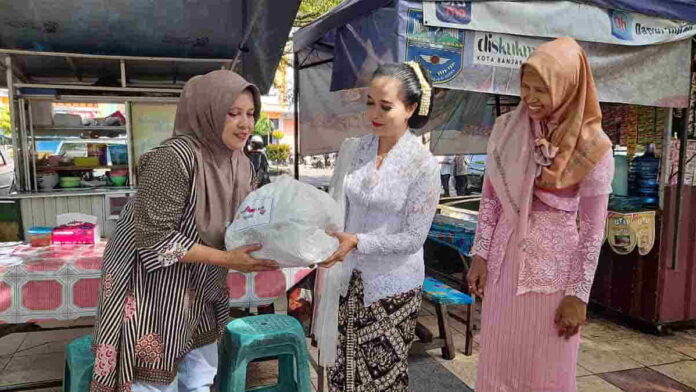 Peringati Hari Kartini, Bhayangkari Cabang Banjar Tebar Semangat untuk Perempuan Tangguh