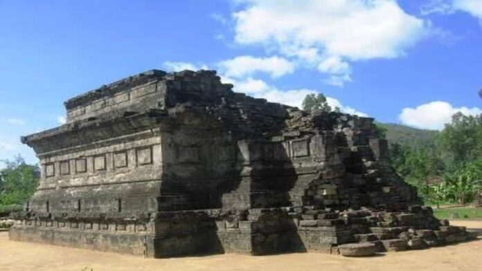Sejarah Candi Sanggrahan, Tulungagung, Peninggalan Kerajaan Majapahit Bercorak Budha di Jawa Timur