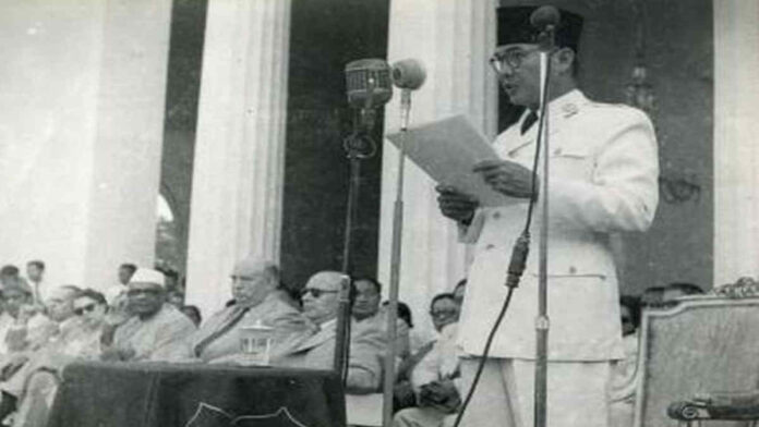 Sejarah Dekrit Presiden 5 Juli 1959 Sebagai Penyelamat Negara