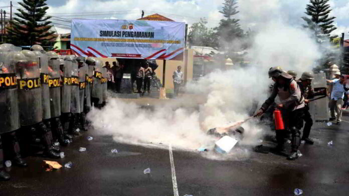 Latihan Pengendalian Massa