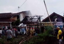 Satu Rumah Hangus Terbakar