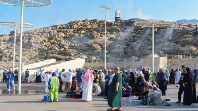 Amalan Ketika Wukuf Di Arafah, Doa dan Dzikir yang Dianjurkan