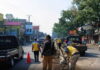 bongkar median jalan