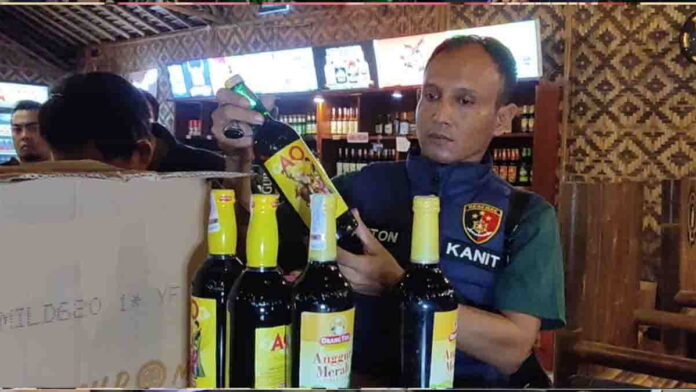 Antisipasi Gangguan Kamtibmas, Polres Pangandaran Sita Puluhan Botol Minuman Keras Berbagai Merek