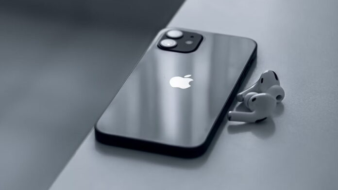 Cara Ganti Suara Charger iPhone Agar Tak Monoton