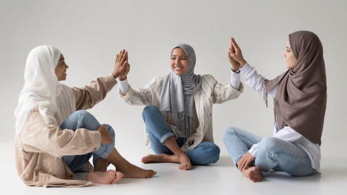 Hadits Mendiamkan Orang, Begini Hukumnya dalam Islam.