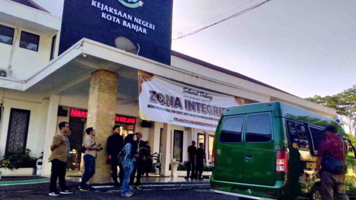 Pengembalian Tunjangan Rumdin DPRD