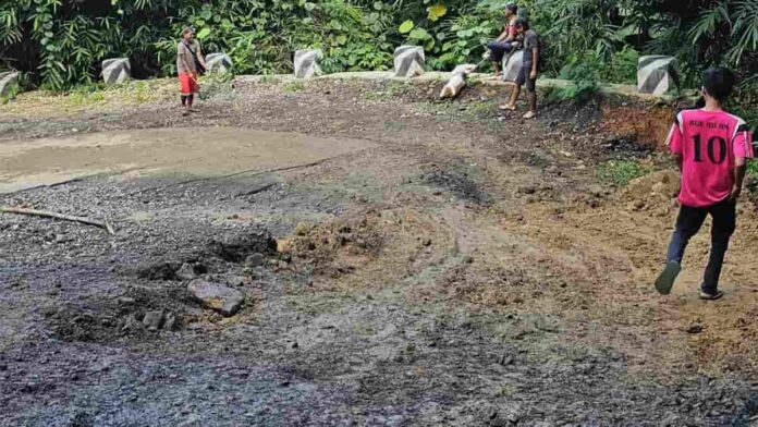 Jalan Cidolog-Cimaragas Ciamis amblas