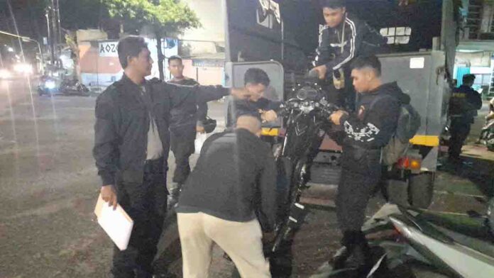 Biar Kapok, Belasan Sepeda Motor Pelajar Berknalpot Brong Akhirnya Diangkut Tim Prabares Sat Sabhara Polres Banjar