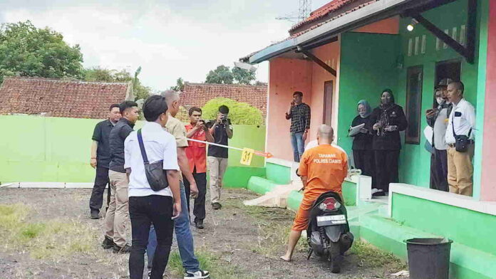 Rekonstruksi Pembunuhan Wanita Muda di Indekos Ciamis, Pelaku Peragakan 52 Adegan