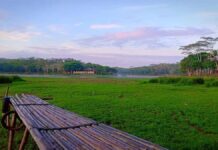 Pelajar pesta miras di Situ Sanghyang Tasikmalaya