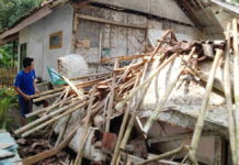 Tidak Ada Hujan dan Angin, Dapur Rumah Warga di Kota Banjar Ambruk Rata dengan Tanah