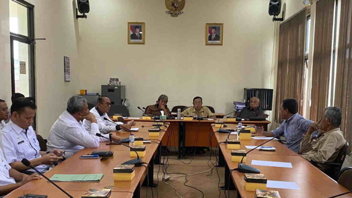 Upaya Tingkatkan PAD, Komisi B DPRD Ciamis Gelar Rapat Kerja, Bahas Pengelolaan Parkir
