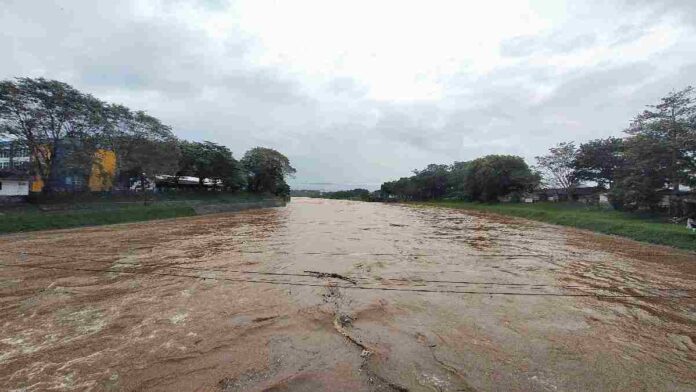Waspada Banjir Luapan, Debit Sungai Citanduy Kota Banjar Naik Drastis