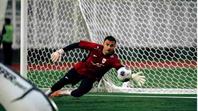 Kiper Termahal di Asia