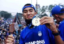 Bek Persib Bandung