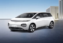Wuling Cloud EV Lite Resmi Meluncur di IIMS 2025, Mobil Listrik Keluarga dengan Harga Terjangkau
