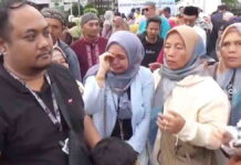 Suasana Haru Iringi Keberangkatan Jamaah Haji Sumedang Gelombang Pertama